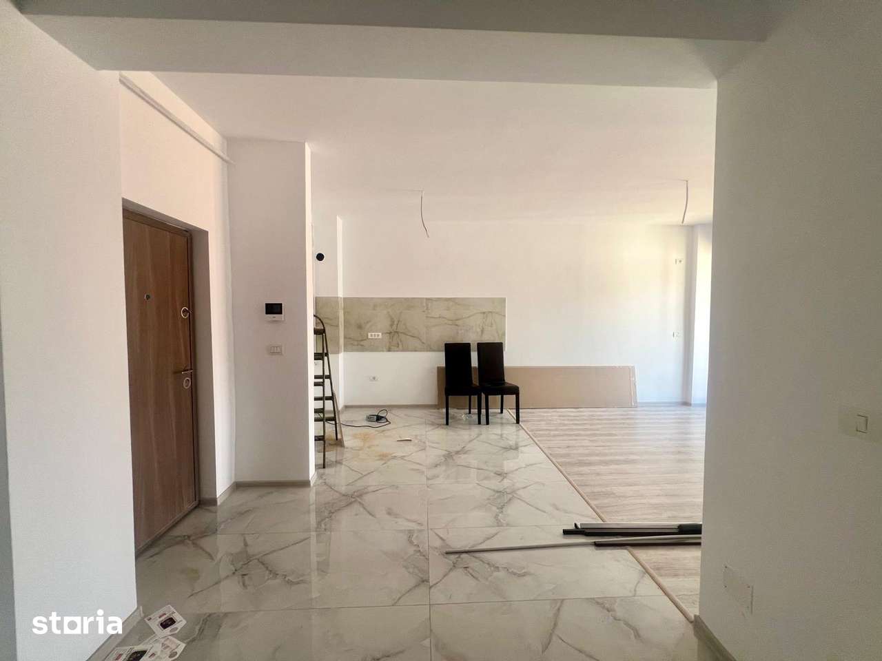 Apartament 3 camere, 73 mp utili, 2 locuri de parcare - Giroc — fotografia 3