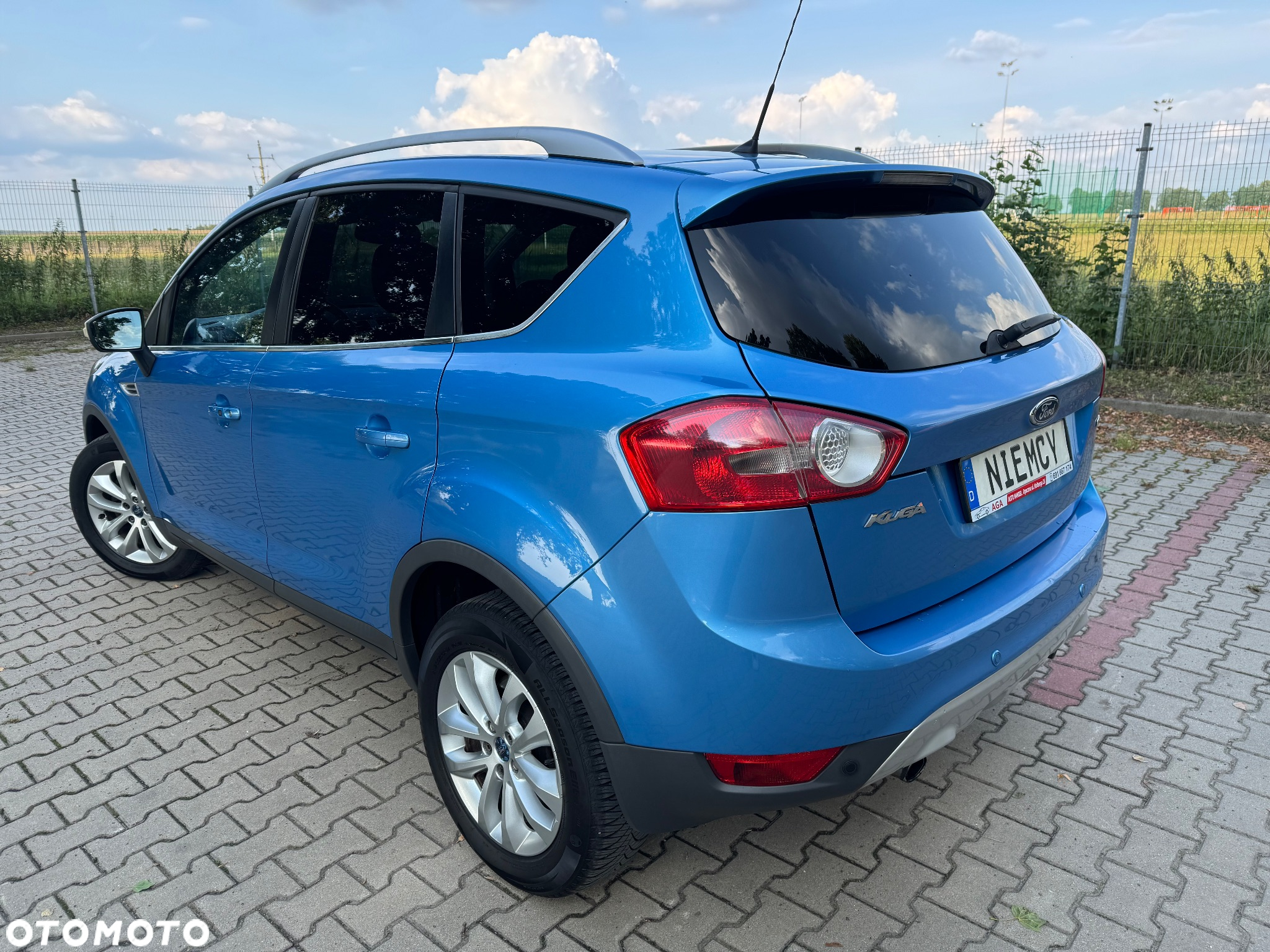 Ford Kuga - 4