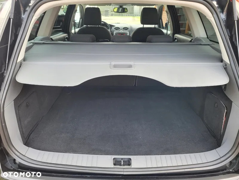 Ford Focus - 27