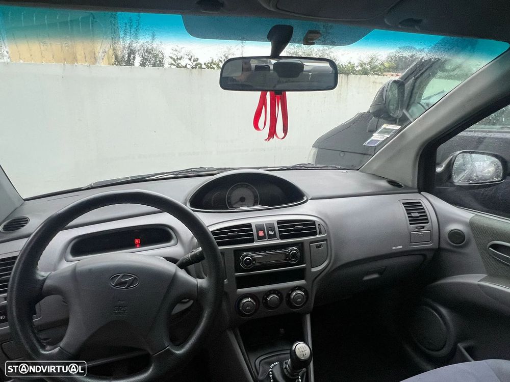 Hyundai Matrix 1.5 CRDi VGT Active - 3