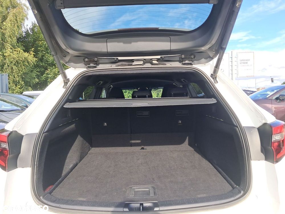 Toyota Corolla 1.8 Hybrid Style - 19