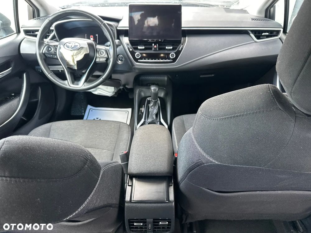 Toyota Corolla 1.8 Hybrid Comfort - 28