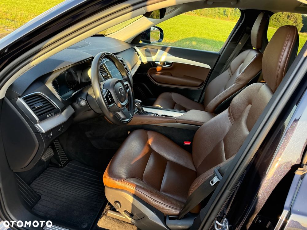 Volvo XC 90 D5 SCR AWD Momentum - 15