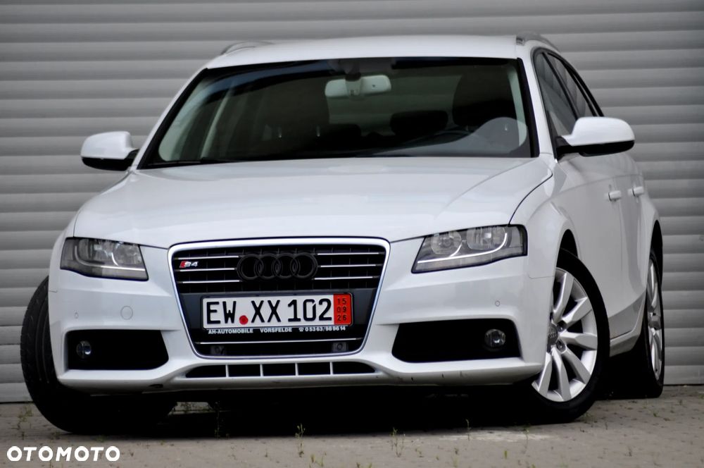 Audi A4 Avant 2.0 TDI DPF Ambiente - 12