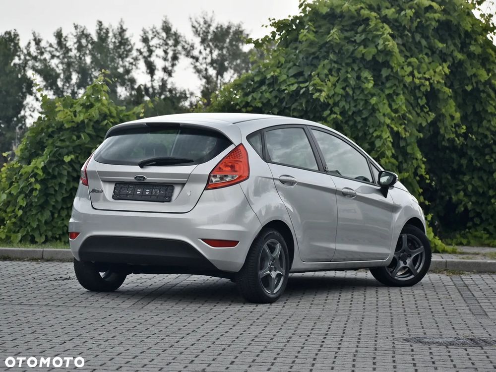 Ford Fiesta 1.25 Titanium - 12