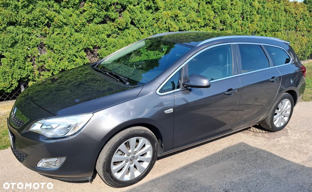 Opel Astra IV 1.7 CDTI Cosmo - 3