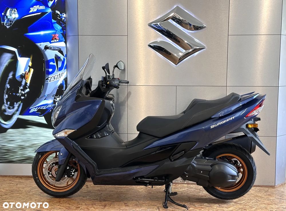 Suzuki Burgman - 7
