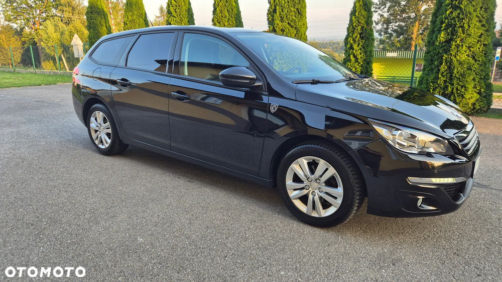 Peugeot 308 SW 1.2 PureTech Allure S&S - 25