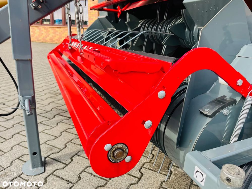 Unia Prasa stałokomorowa walcowo-łańcuchowa DF 120 1,8 VD - 18
