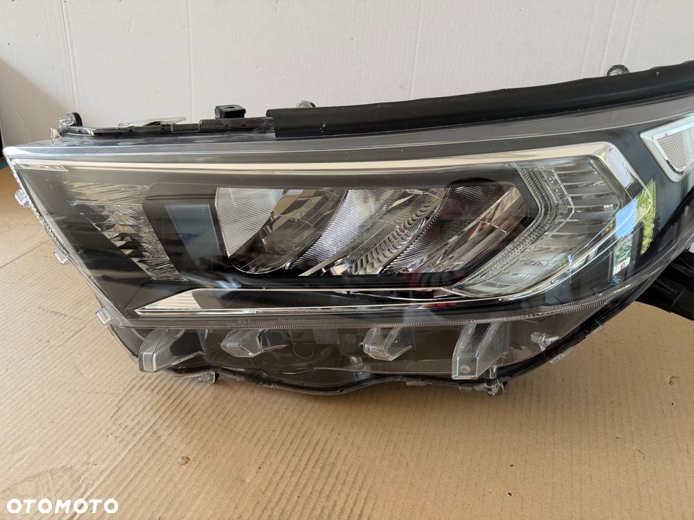 TOYOTA RAV4 2019- REFLEKTOR LAMPA PRZÓD FULL LED LEWA - 8