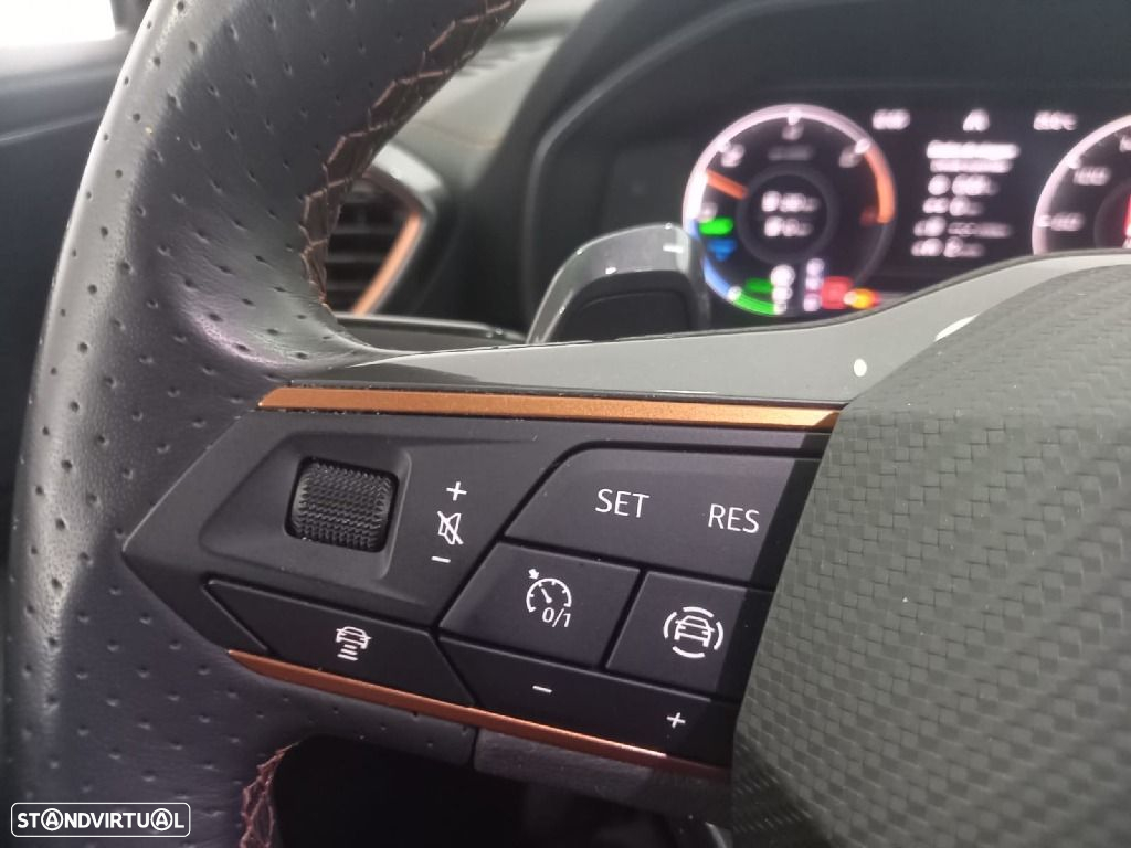 Cupra Formentor 1.4 e-Hybrid DSG - 18