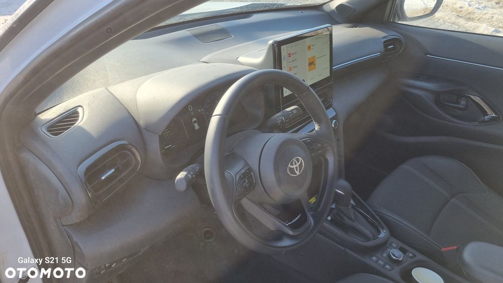 Toyota Yaris Cross Hybrid 1.5 Premiere Edition AWD - 16