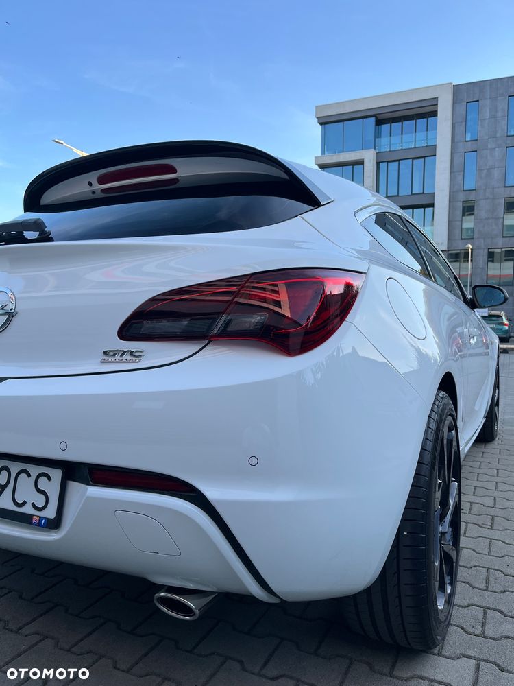 Opel Astra 2.0 CDTI BiTurbo ecoFLEX Start/Stop - 11