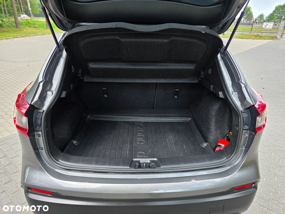 Nissan Qashqai 1.3 DIG-T N-Style DCT - 12