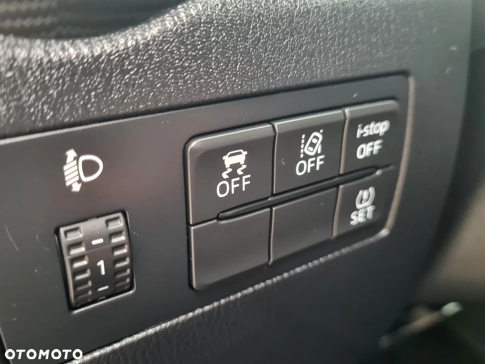 Mazda 2 SKYACTIV-G 90 KIZOKU - 26