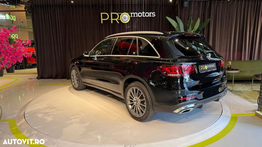 Mercedes-Benz GLC 300 d 4Matic 9G-TRONIC AMG Line - 6