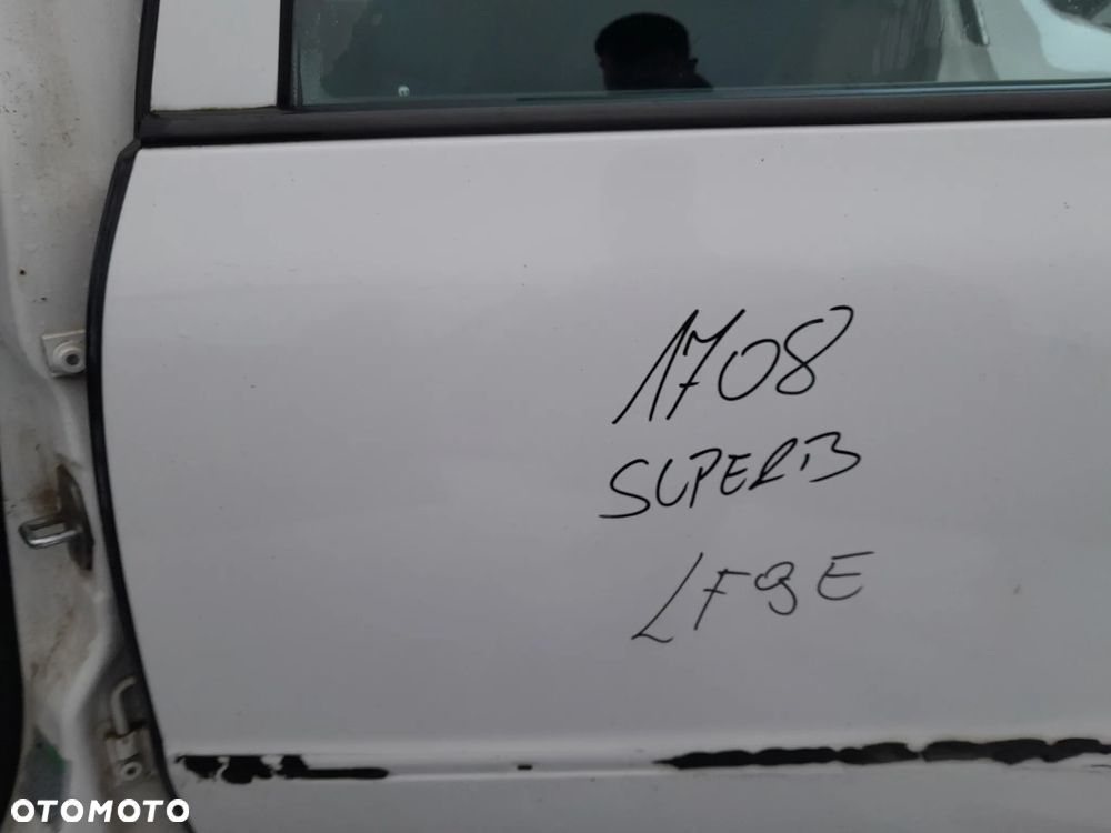 SKODA SUPERB I DRZWI LEWE TYLNE LEWY TYŁ KOLOR: LF9E - 2