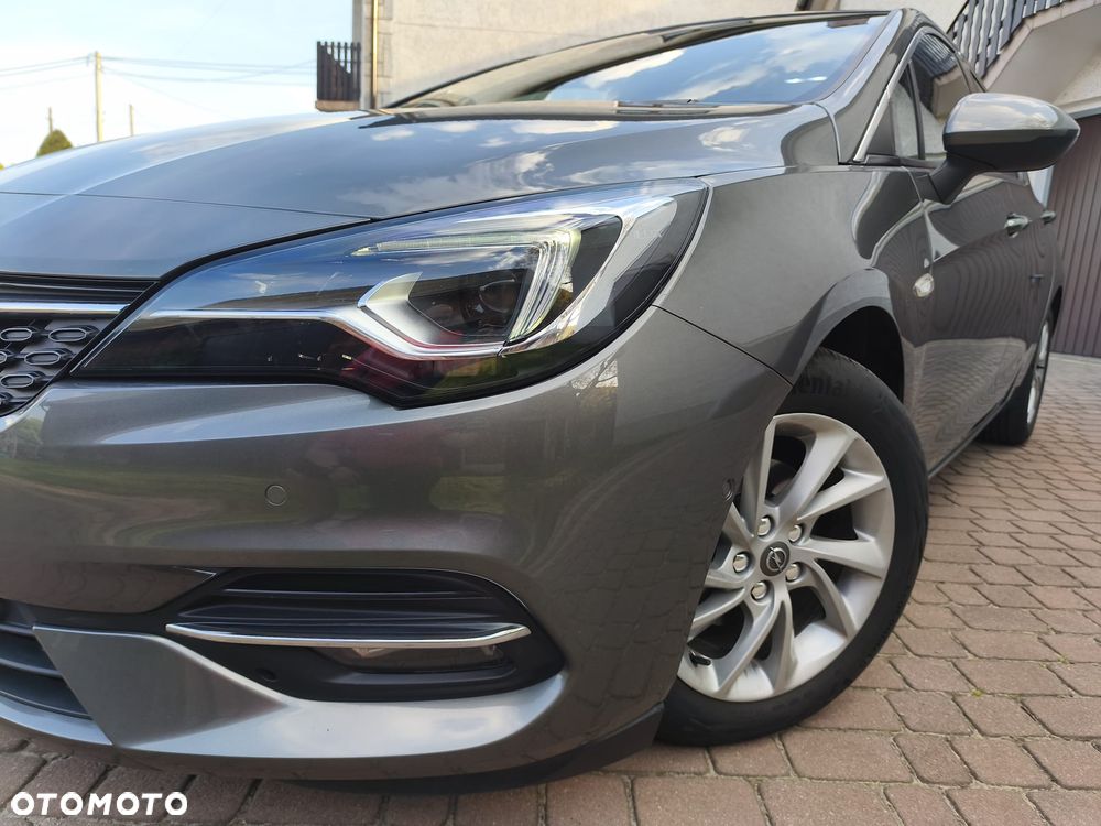 Opel Astra 1.2 T Ultimate S&S - 11