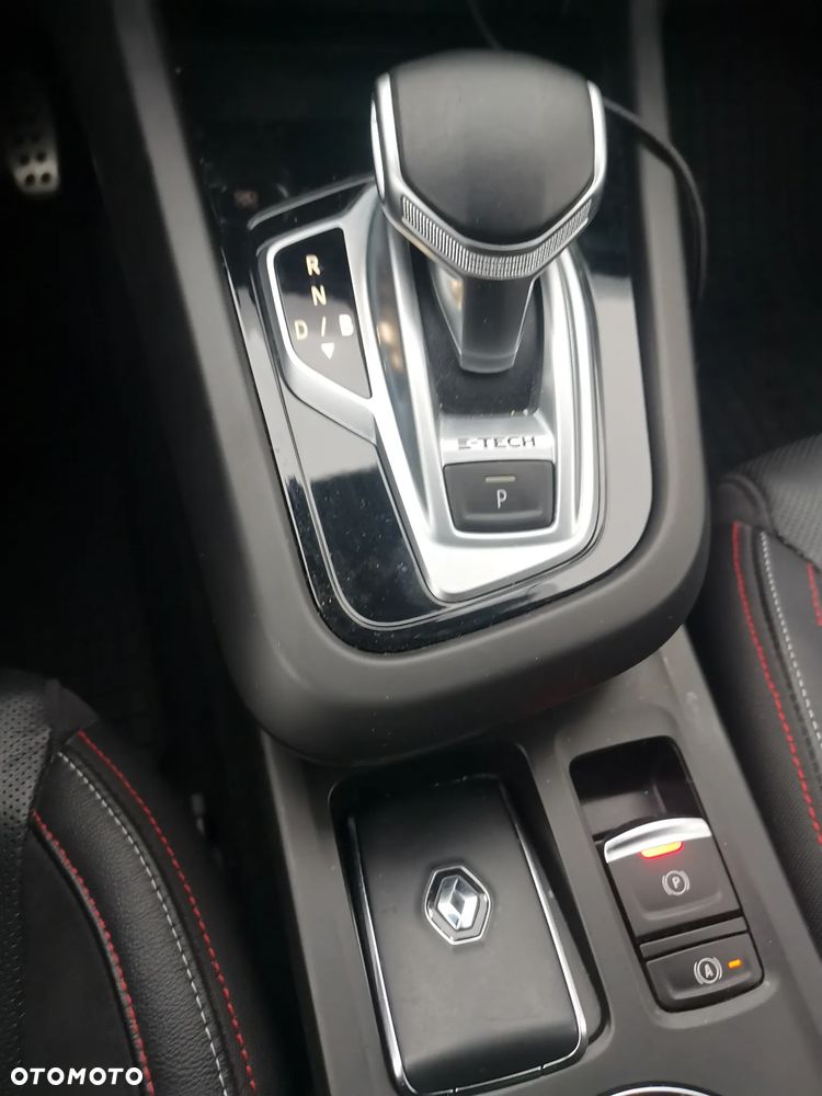 Renault Arkana E-TECH 145 R.S.LINE - 18