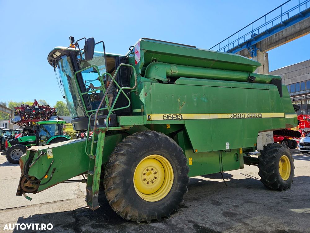 John Deere 2254 - 3