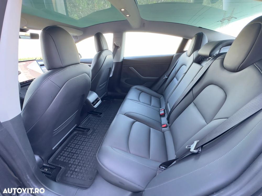 Tesla Model 3 Langstreckenbatterie Allradantrieb Dual Motor - 14