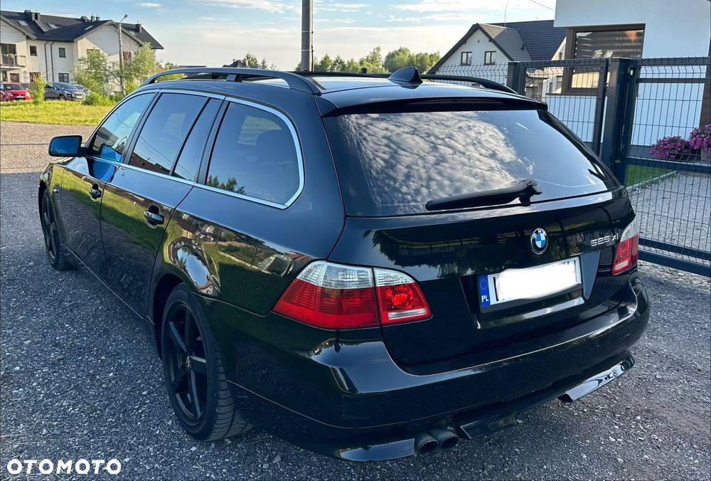 BMW Seria 5 525xi - 3