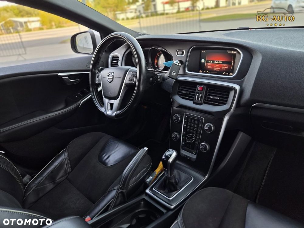 Volvo V40 - 31