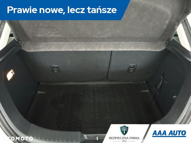 Mazda 2 - 13