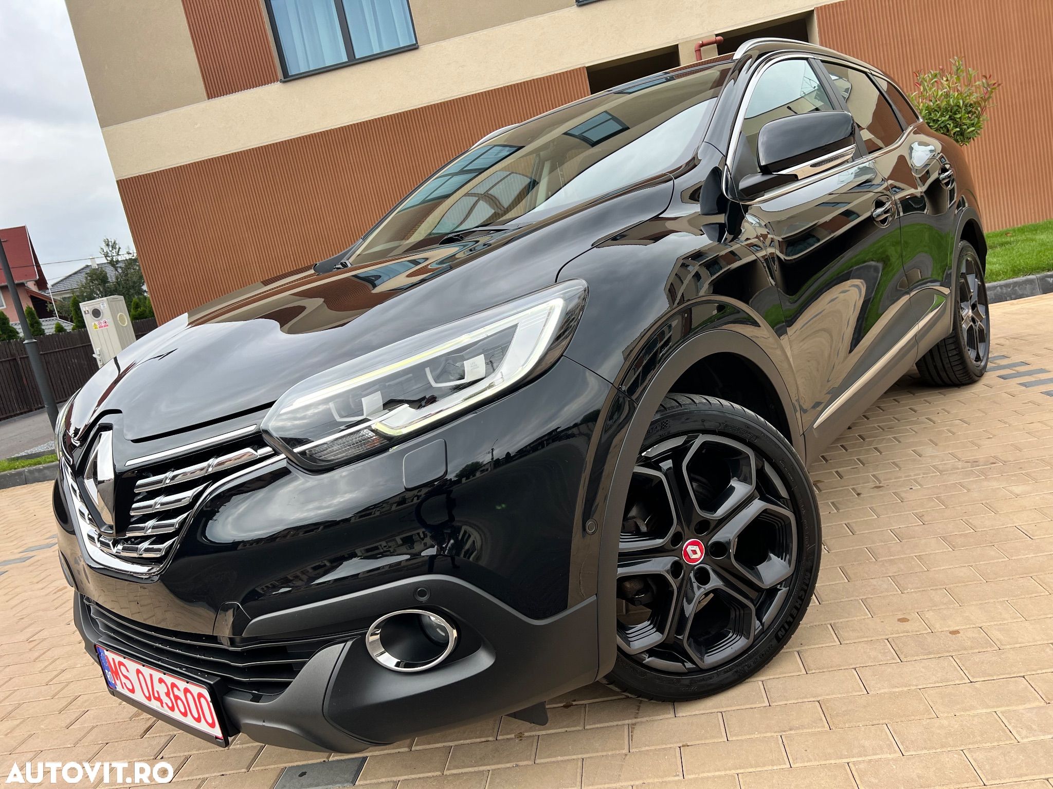 Renault Kadjar Energy TCe 165 Bose Edition - 1