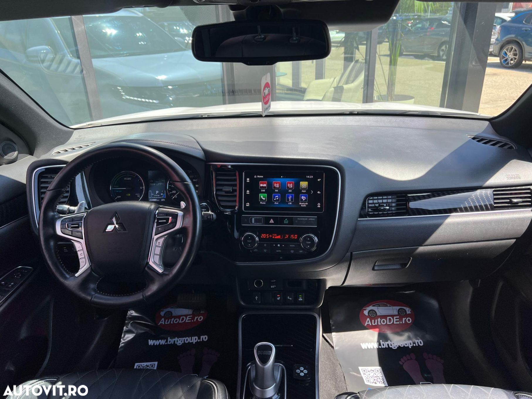 Mitsubishi Outlander - 6