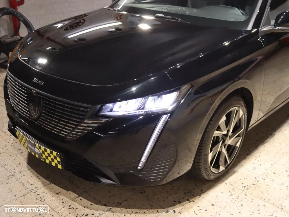 Peugeot 308 SW 1.2 PureTech Allure Pack EAT8 - 33