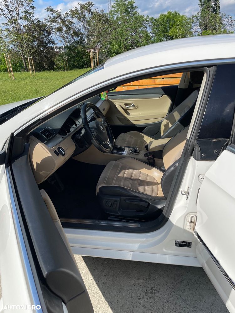 Volkswagen Passat CC - 19