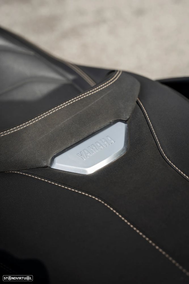 Yamaha X-Max 300 - 20