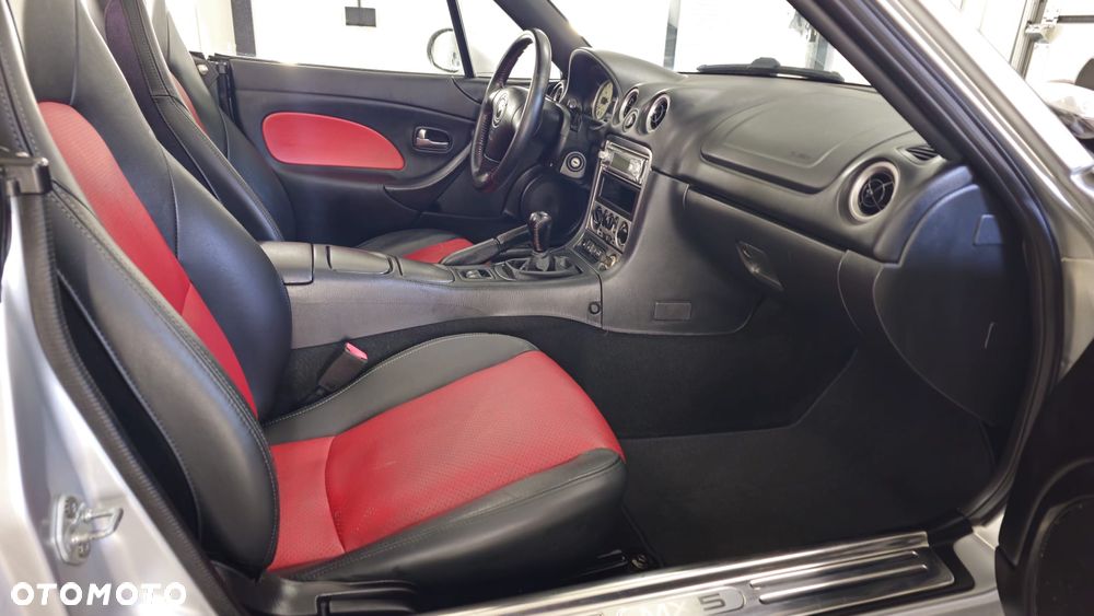 Mazda MX-5 1.6 16V - 12