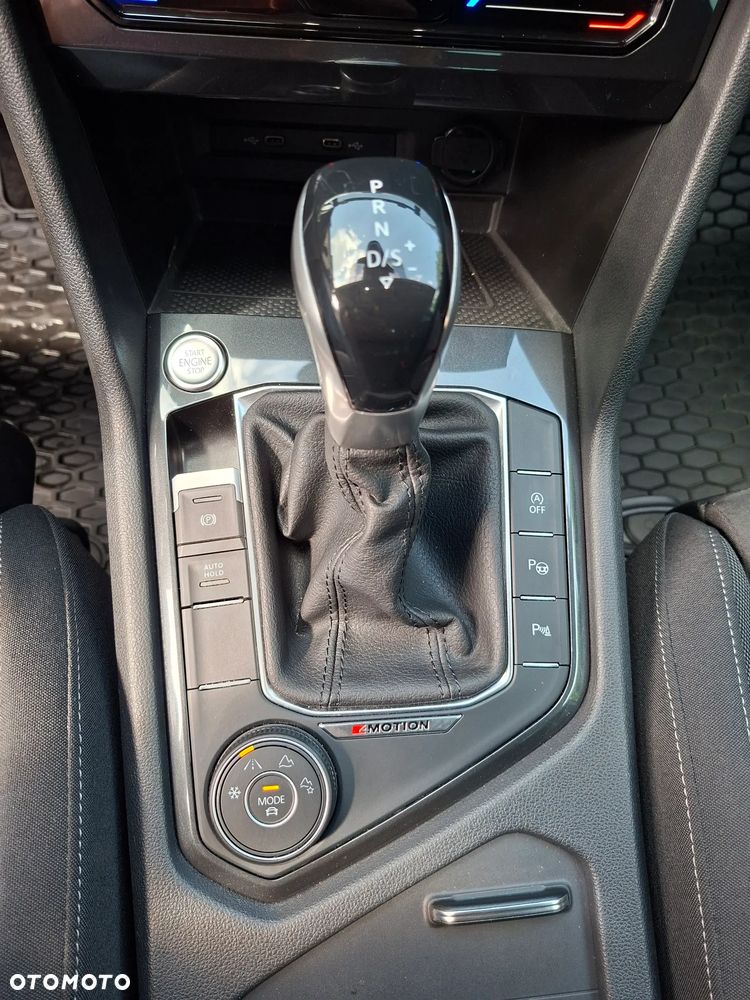 Volkswagen Tiguan 2.0 TDI SCR 4Mot Elegance DSG - 14