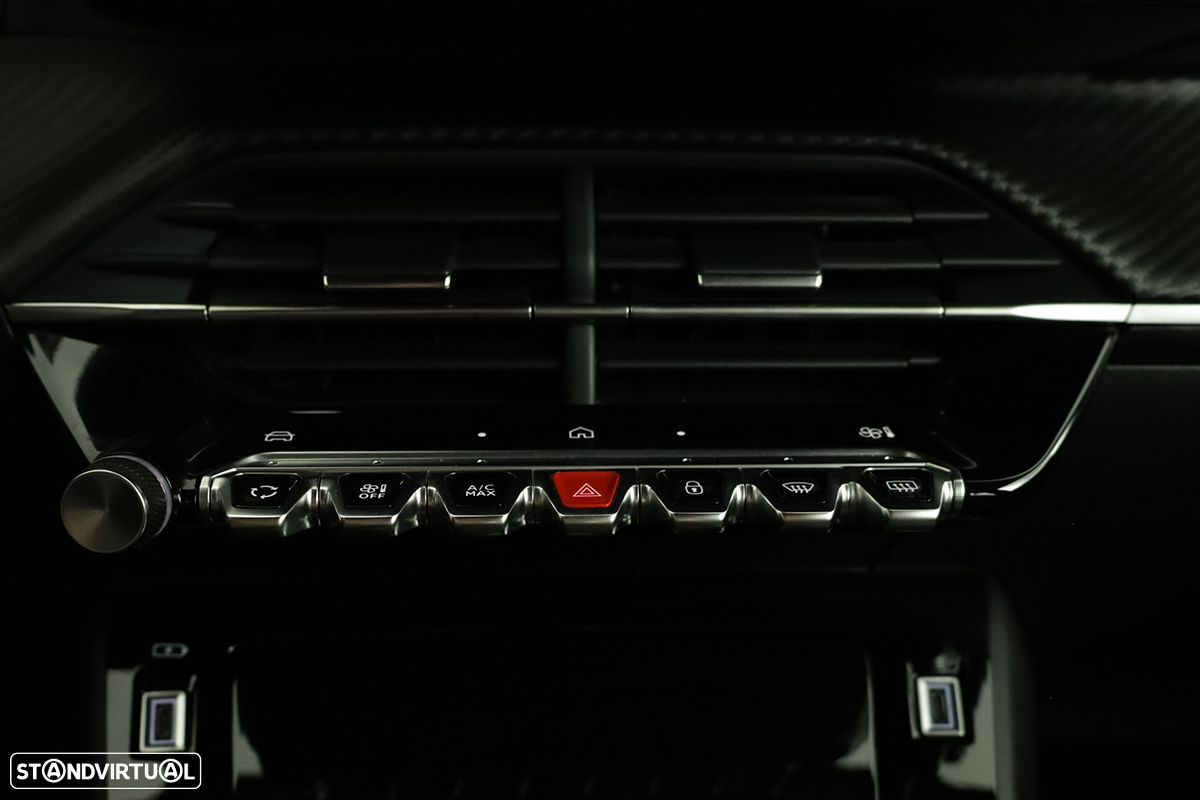 Peugeot 2008 1.2 PureTech Allure - 13