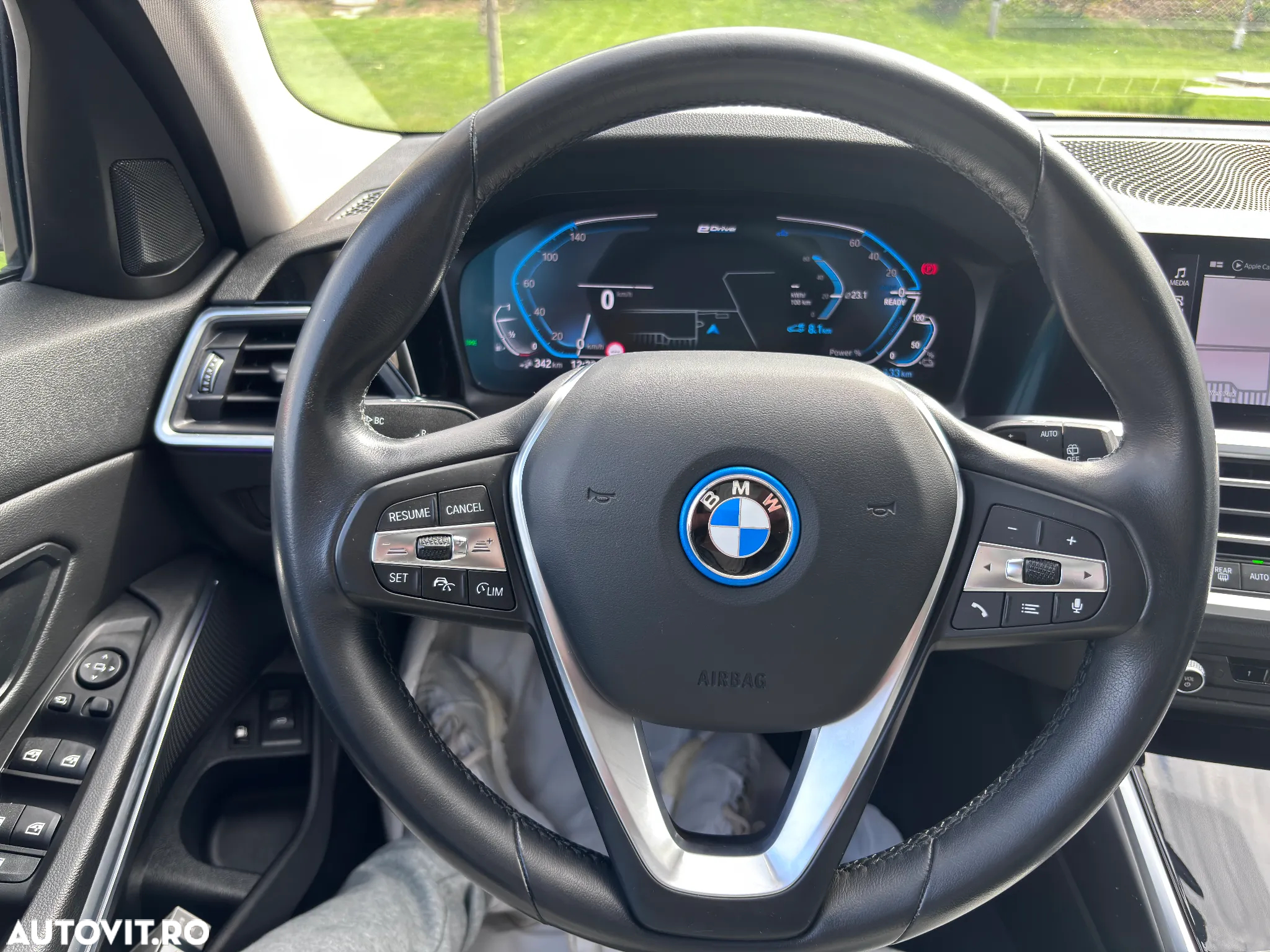 BMW Seria 3 320e Touring Aut. Sport Line - 31