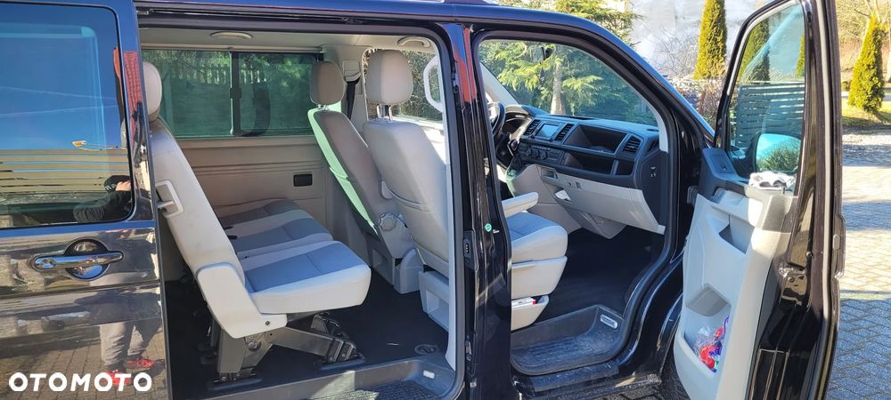 Volkswagen Caravelle 2.0 TDI L2 Comfortline DSG - 21