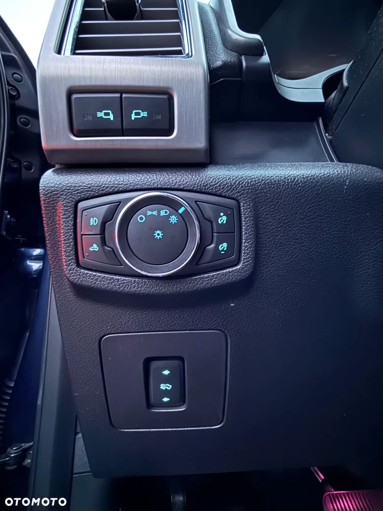 Ford F150 - 18