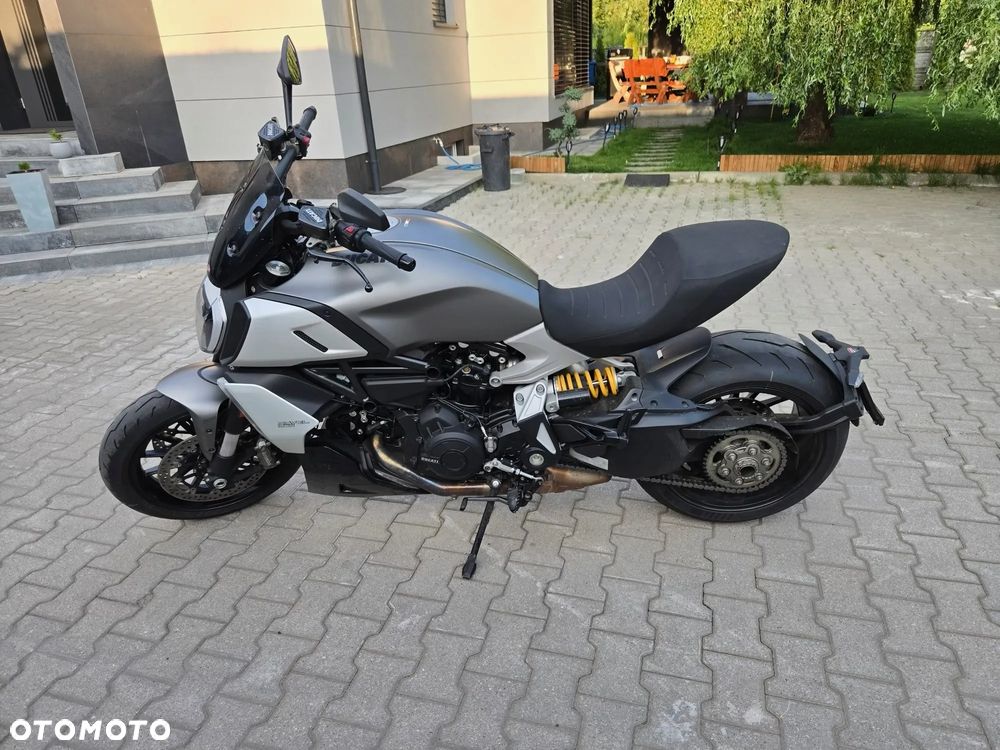 Ducati Diavel - 2