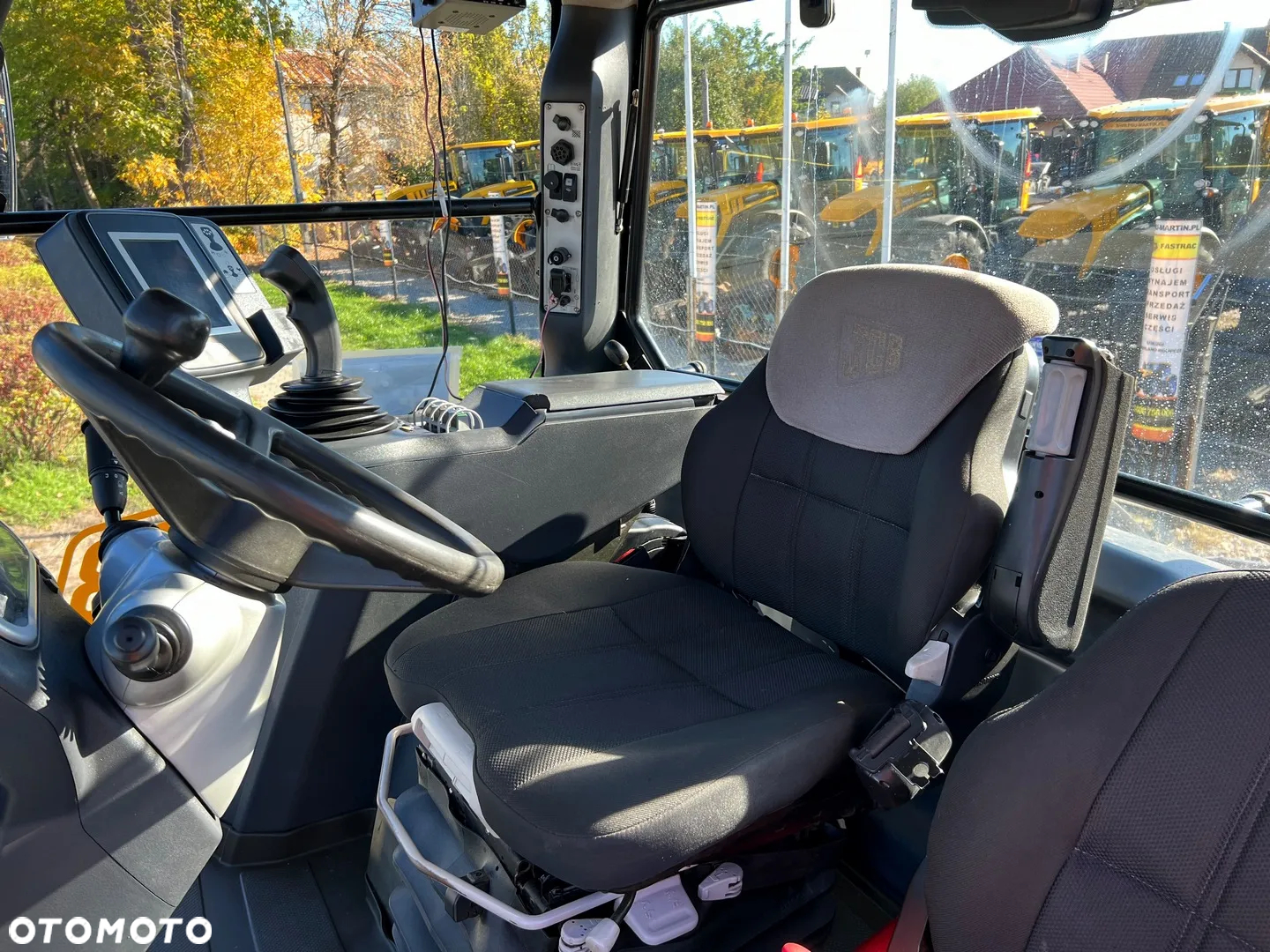JCB FASTRAC 7230 - 11