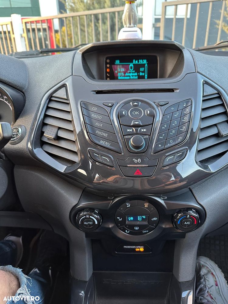 Ford EcoSport - 7