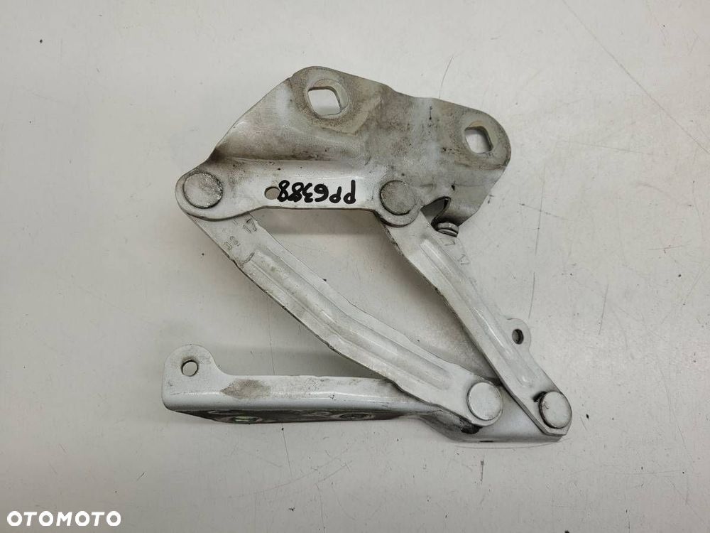 ZAWIAS MASKI PRAWY FORD TRANSIT MK8 EUROPA