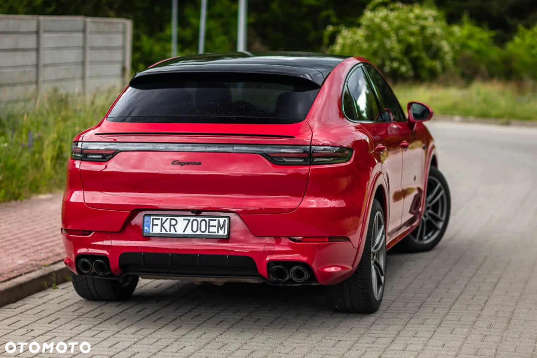 Porsche Cayenne Coupe E-Hybrid - 11