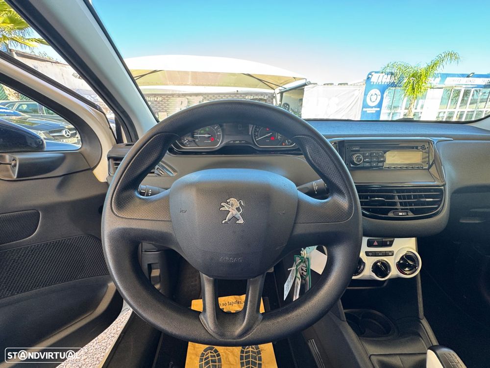 Peugeot 208 PureTech 68 Like - 11