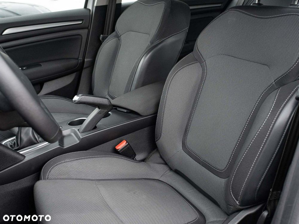 Renault Megane - 11