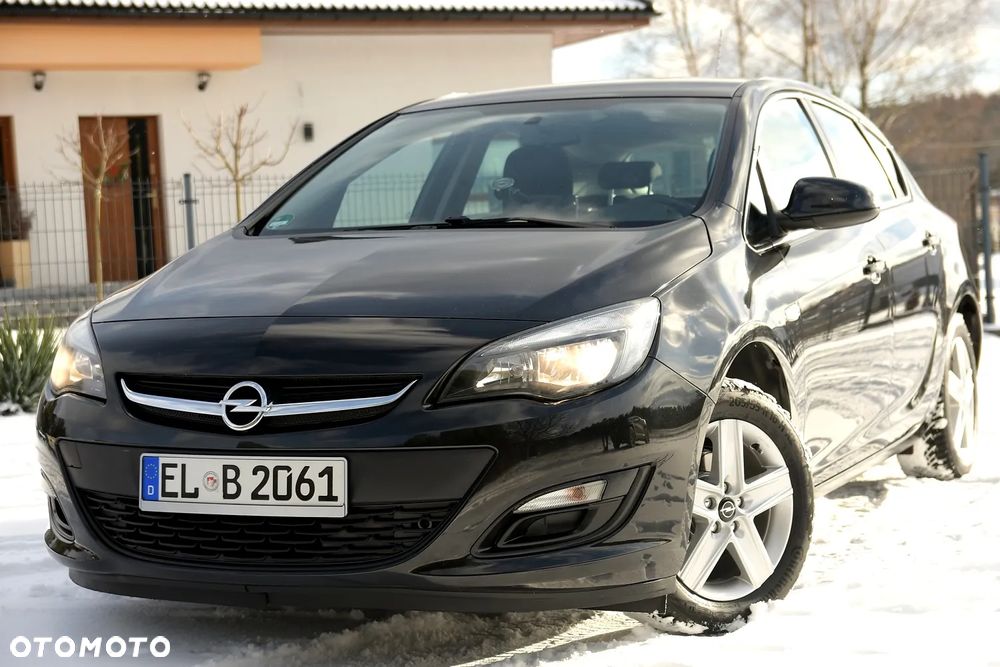 Opel Astra 1.6 Edition Sport - 1