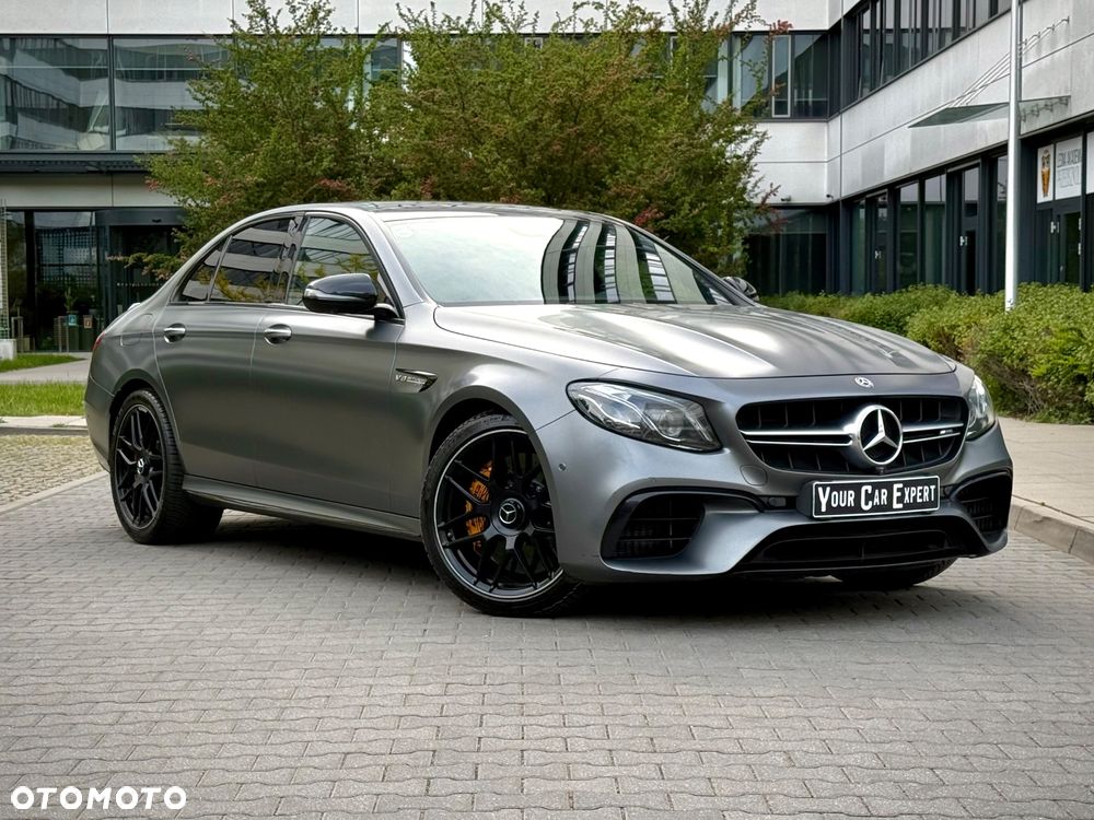 Mercedes-Benz Klasa E - 1