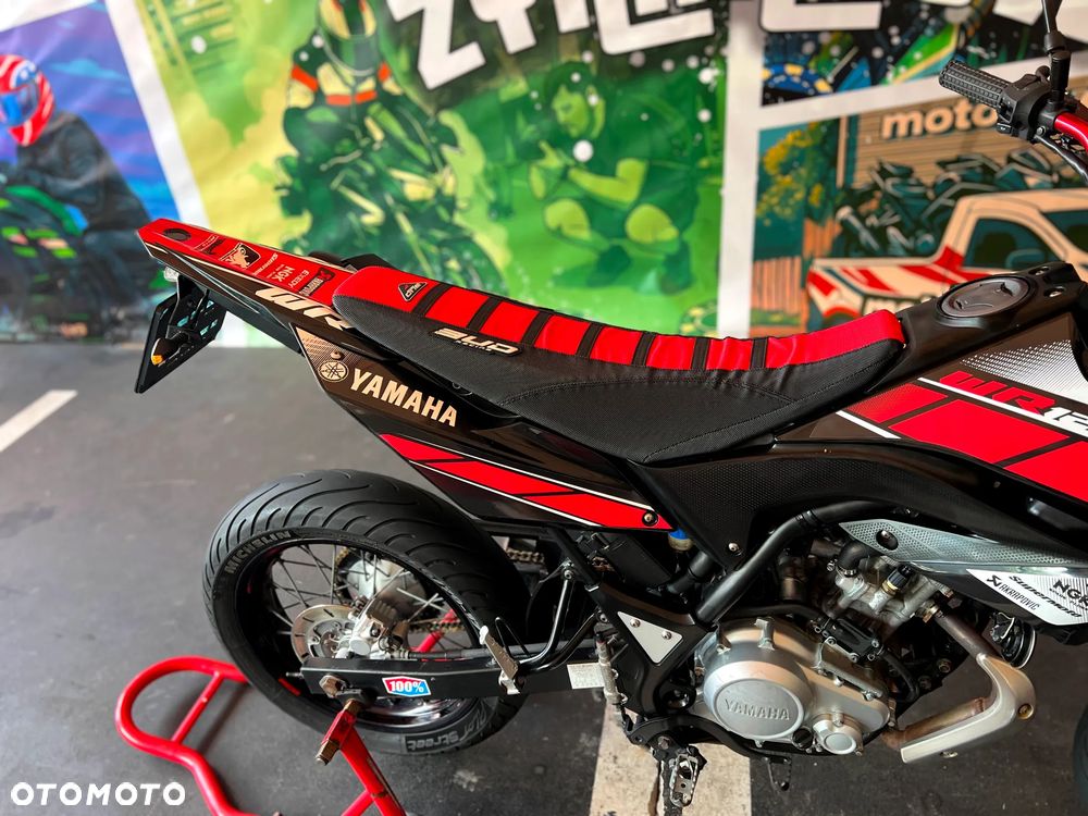 Yamaha WR - 24