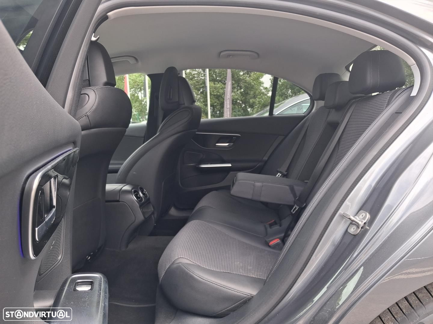 Mercedes-Benz C 220 d Avantgarde - 32